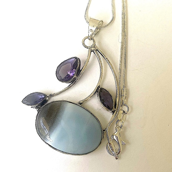 2 inch, Owhyee blue Opal, and 3 purple Amethyst stone pendant on silver chain. - Picture 3 of 4